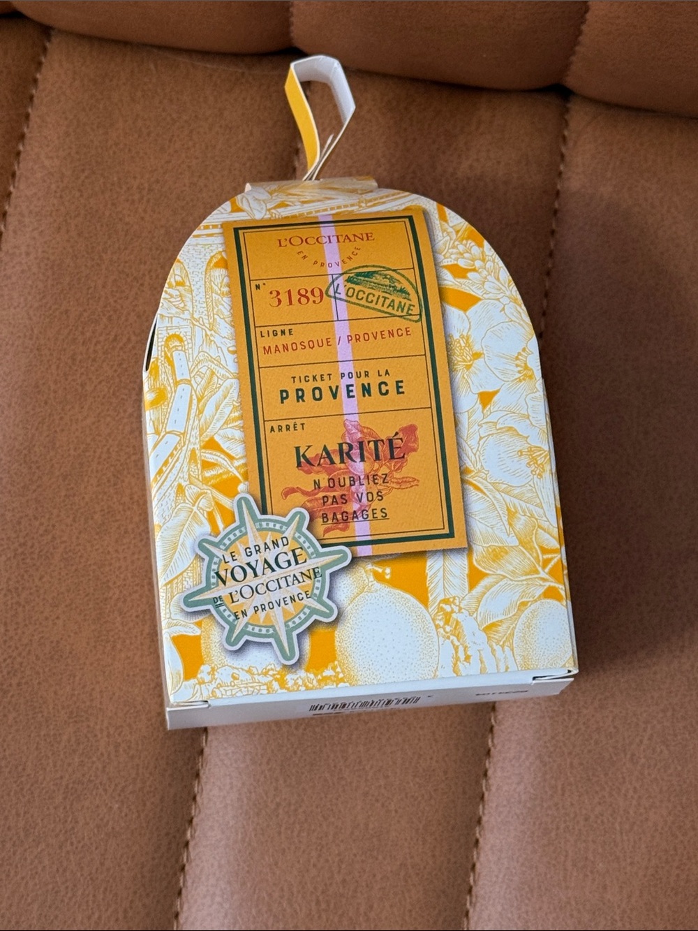 L'OCCITANE Yellow and White Karité Hand Soap Gift Box
